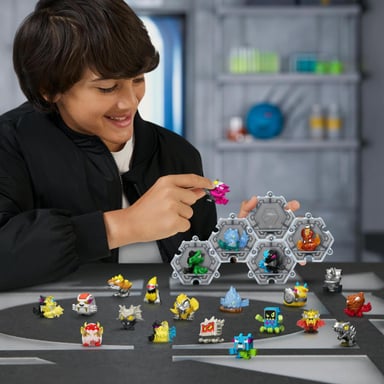SET JUEGOS MR. BEAST LAB SWARMS S3 FUSION CHAOS PACK - 7