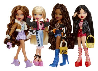 MUÑECA BRATZ GOIN' OUT! DOLL ASST