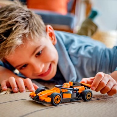 BLOQUES DE CONSTRUCCIÓN LEGO PILOTO DE F1 FORMULA 1 CON COCHE DE CARRERAS MC 60442 86 PIEZAS - 5