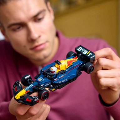 BLOQUES CONSTRUCCIÓN LEGO COCHE DE CARRERAS ORACLE RED BULL RACING 251 PIEZAS FORMULA 1 - 2
