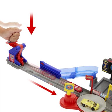 PISTA DE ACROBACIAS DE LA COPA PISTÓN CARS DE DISNEY Y PIXAR - 6