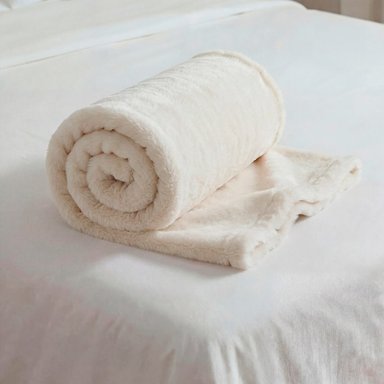 MANTA MAISON LINETT PELUDA BLANCA - 2