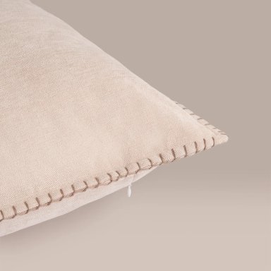 COJIN CHENILLE BEIGE 50X50 - 2