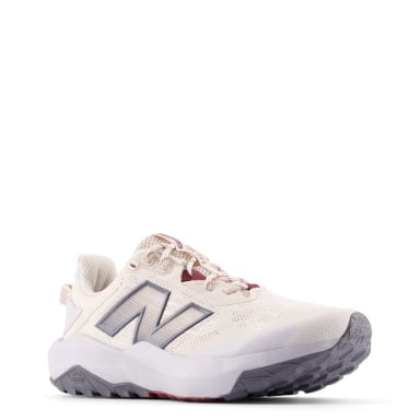 ZAPATILLAS MUJER NEW BALANCE OUTDOOR BEIGE DYNASOFT NITREL V6 - 4