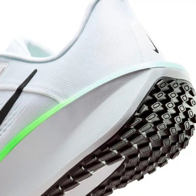 ZAPATILLAS HOMBRE NIKE RUNNING BLANCO QUEST 6 - 5