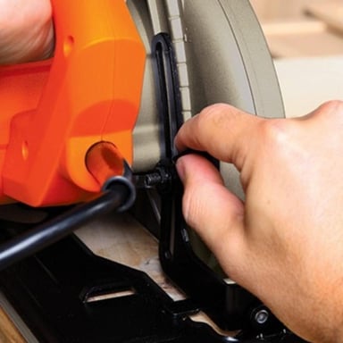 SIERRA CIRCULAR 184MM 1500W 62MM BLACK Y DECKER CS1024-B2C - 4