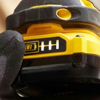ATORNILLADOR DE IMPACTO 1/4 20V 180 NM FATMAX SBI810D2K-B2 - 4