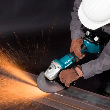 ESMERIL ANGULAR MAKITA DGA701Z 36 V 7' 18VX2 BL XPT AWS F.E SIN BATERIA - 3