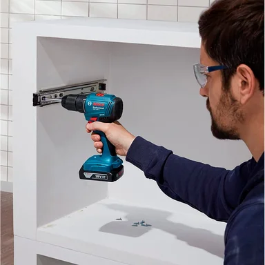 SET DE HERRAMIENTAS BOSCH TALADRO ATORNILLADOR GSR 185-LI + 2 BATERÍA 2 AH 1 CARGADOR - 6