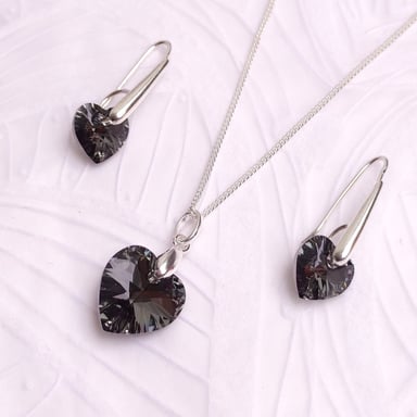 SET COLLAR Y ARETES DE PLATA 925 CON DIJE DE CRISTAL CORAZÓN NEGRO - REGALO ESPECIAL PARA SORPRENDER - 1