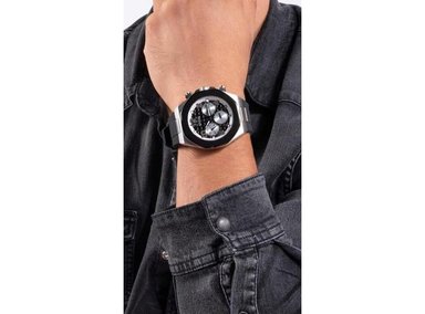 GUESS RELOJ HOMBRE, CAJA DE ACERO INOXIDABLE, AGUA RESISTE, BANDA SILICONA, CUARZO EXACTO - 2