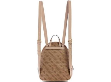 MOCHILA GUESS MANHATTAN II CASUAL, LOGOTIPO LATTE CON CORREAS AJUSTABLES Y MÚLTIPLES BOLSILLOS DORADOS - 2