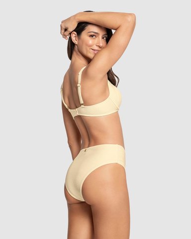 BIKINI TEXTURA ACANALADA CALZÓN TIRO ALTO Y TOP CON ARCOS - 2