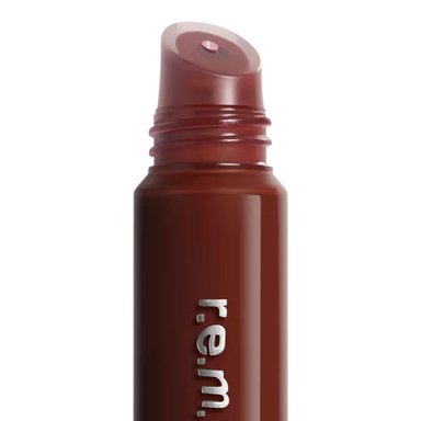BRILLO LABIAL R.E.M BEAUTY BY ARIANA GRANDE VOLUMINIZADOR ROLL UP - 3
