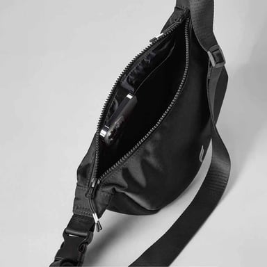 MALETIN FABLETICS THE SLING BAG MUJER TAMAÑO T/U - 2