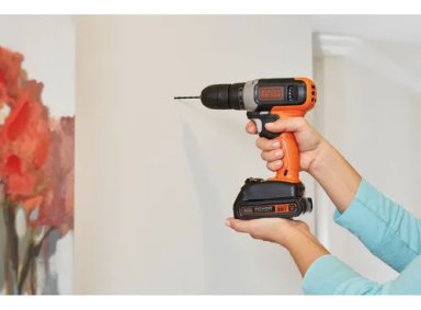 TALADRO ATORNILLADOR 10MM 20V BLACK AND DECKER BCD702C1-K2 COLOR NARANJA - 6
