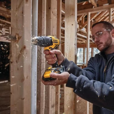 TALADRO PERCUTOR .DEWALT DCD776S2A -B2 20V+ 2 BATERIAS + 1 C AMARILLO - 4