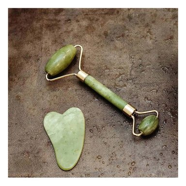 MASAJEADOR RYBIU FACIAL CUELLO BE29865 PIEDRA JADE TRANSPORTABLE COLOR VERDE - 2