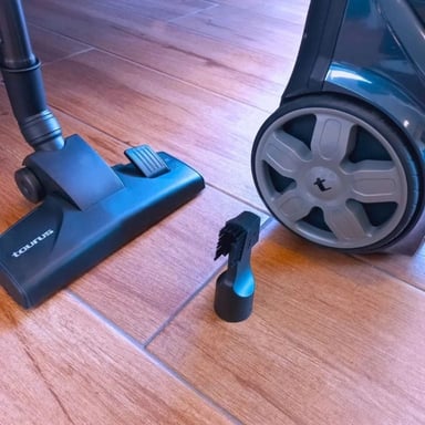 ASPIRADORA ELÉCTRICA TAURUS MEGANE III | SUCCIÓN FUERTE Y USO DIARIO - 6