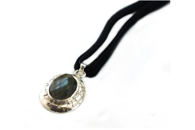 CHOKER RELISE LABR37 TERCIOPELO NEGRO CON PIEDRA LABRADORITA FACETADA 37 CMS DIAMETRO - 2