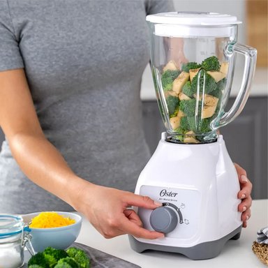 Licuadora Oster BLSTKAGWRD con Vaso de Vidrio Control de Perilla - 2