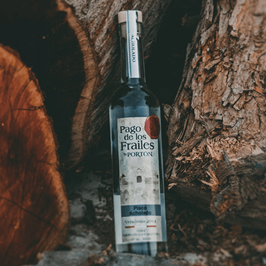 PISCO PURO PAGO DE LOS FRAILES QUEBRANTA 500ML - 2