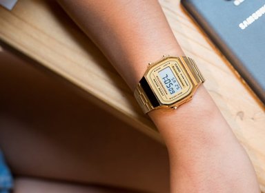 RELOJ CASIO UNISEX DIGITAL CLASSIC GOLD RETRO VINTAGE A168WG-9WF - 2