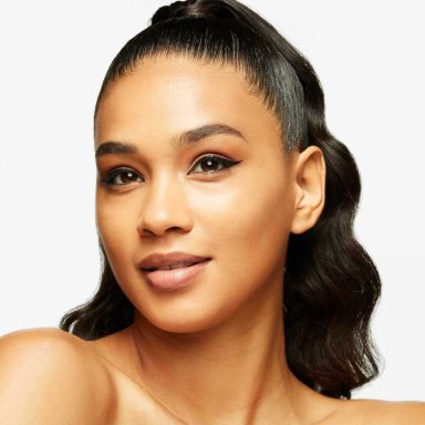 POLVO BRONCEADOR MAC SKINFINISH SUNSTRUCK MATTE BRONZER - MATTE DEEP GOLDEN 8 G - 3