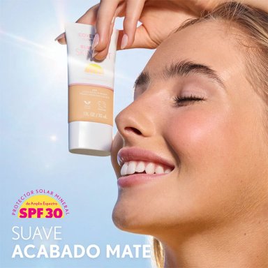BASE COVERGIRL CLEAN FRESH BLURRING SKIN TINT MEDIUM OLIVE 435 - 4