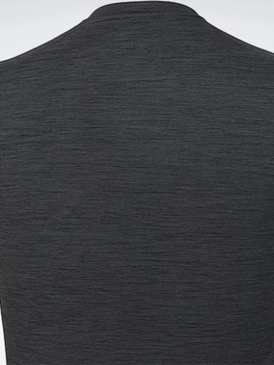 POLERA DEPORTIVA HOMBRE REEBOK ID TRAIN MELANGE TECH TEE - 7