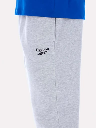 PANTALÓN DE BUZO ALGODÓN HOMBRE REEBOK ANDRE SMALL LOGO CUFFED - 5