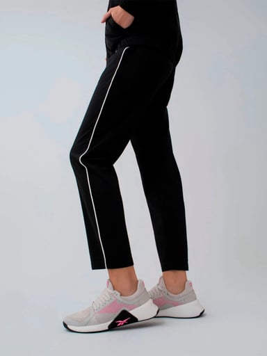 PANTALÓN BUZO ALGODÓN MUJER REEBOK NEGRO TRACKSUIT - 4
