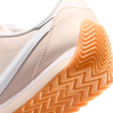 ZAPATILLAS MUJER NIKE URBANAS CREMA NIKE PACIFIC LEATHER - 5