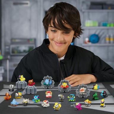 SET JUEGOS MR. BEAST LAB SWARMS S3 FUSION CHAOS PACK - 4