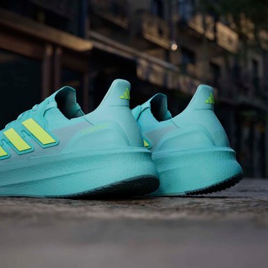 ZAPATILLAS MUJER RUNNING ULTRABOOST 5 - 9