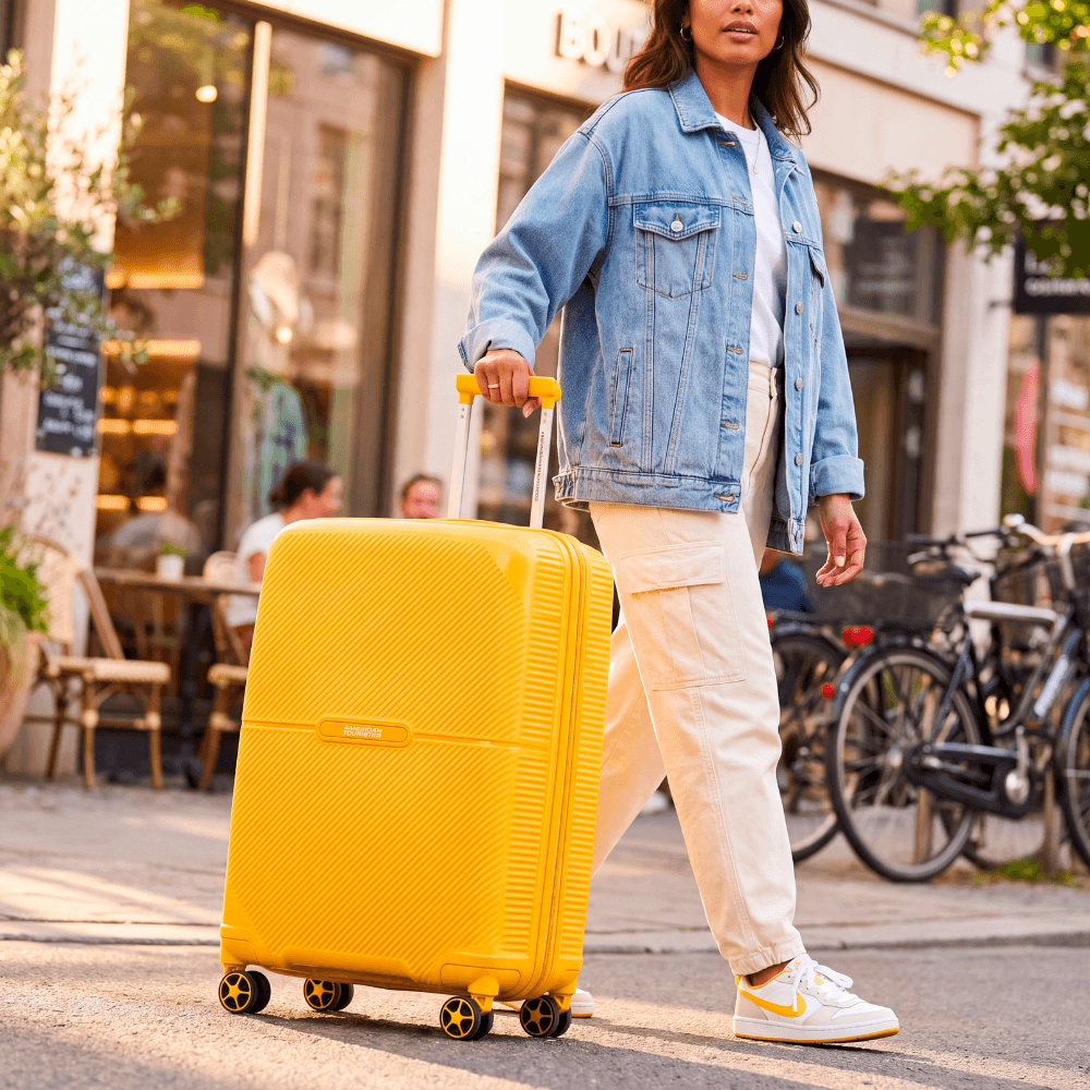 MALETA RÍGIDA AMERICAN TOURISTER KYOTO CABINA GOLDEN YELLOW