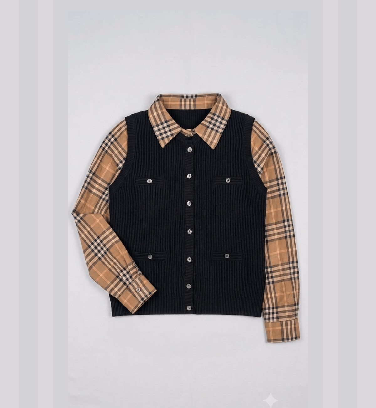 CHOMPA NEGRA CON MANGAS Y CUELLO CAMISERO MODELO COREANO PEACE AND LOVE