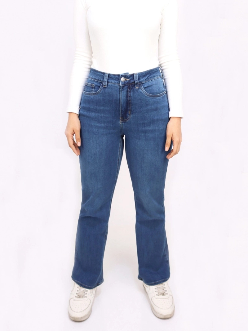 JEANS MUJER KAYRA POBLET PERFECT FIT FLARE CROPED