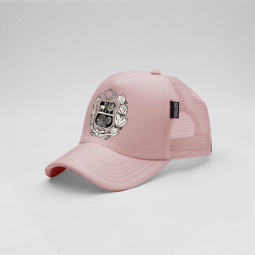 GORRA TRUCKER HOMBRE NATION STORE ESCUDO PERÚ