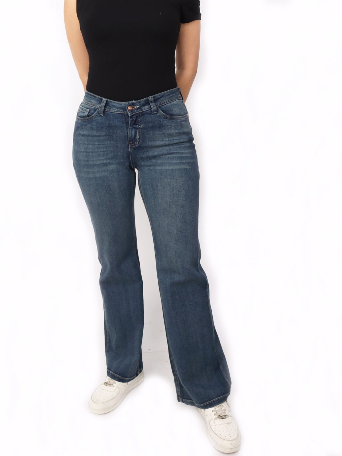 JEAN MUJER KAYRA POBLET PERFECT FIT LOW RISE BOOT CUT VINTAGE